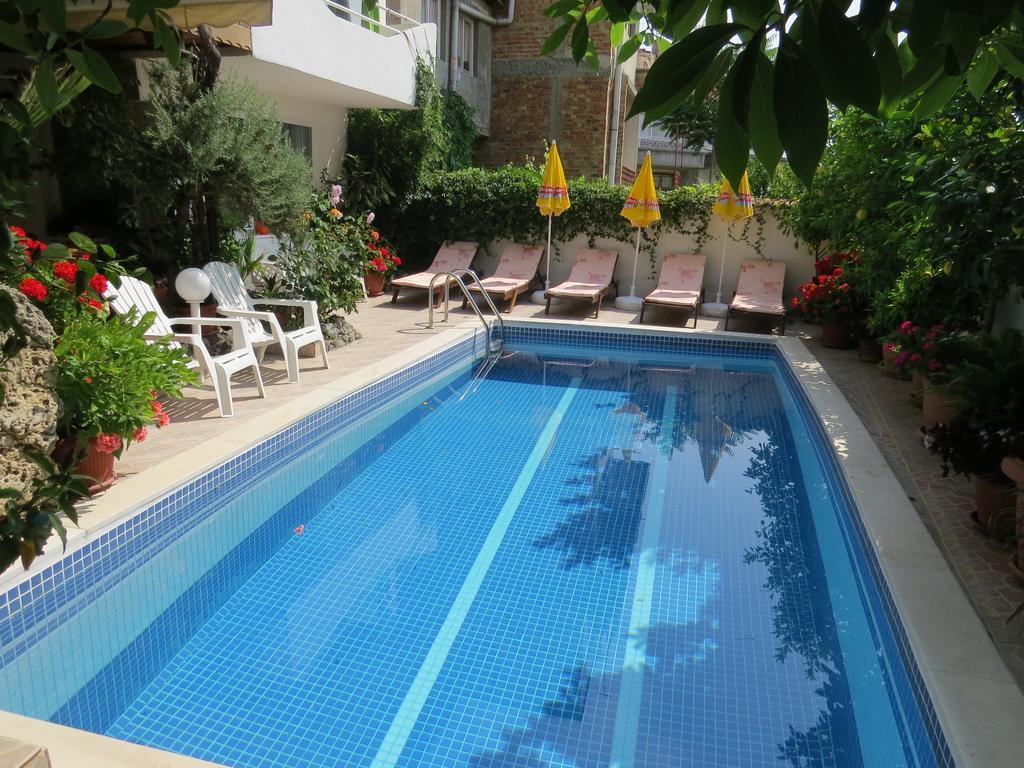 Family Hotel Sofi Sozopol Exterior foto