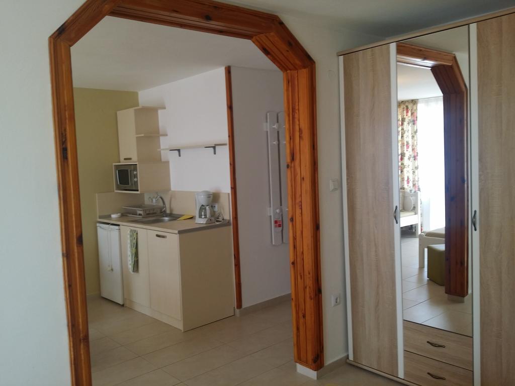 Family Hotel Sofi Sozopol Exterior foto